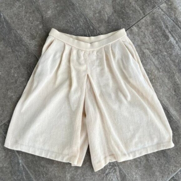 St. John Vintage Santana Knit High Waist Shorts Size 12 With Pockets Beige - Picture 3 of 13